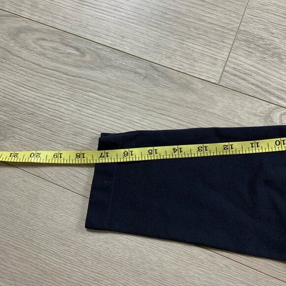 Gymshark Black Capri Seamless Leggings - Picture 8 of 9